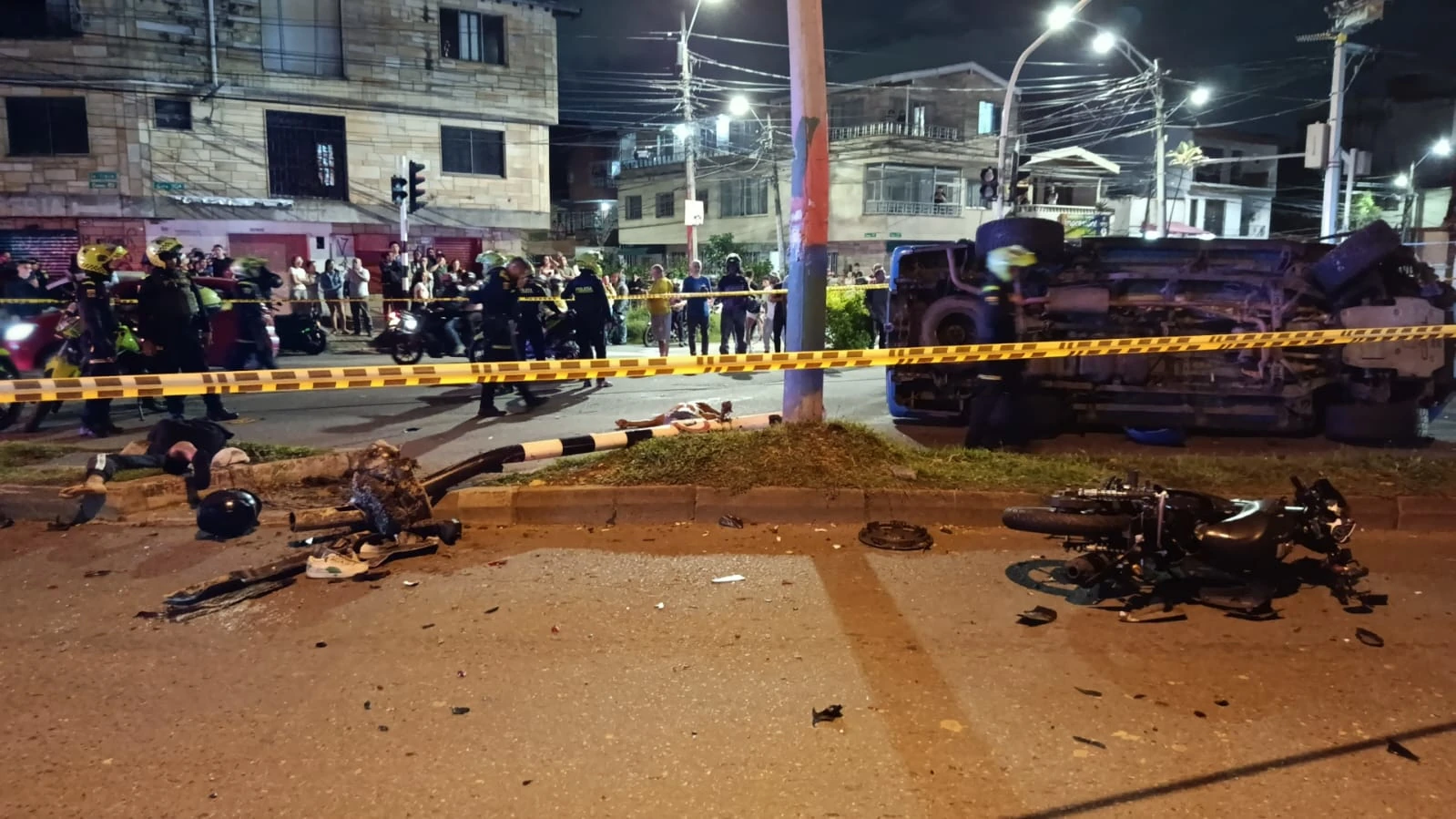 Se unieron todos contra los fleteros: intento de hurto fue frustrado en la 80, un presunto ladrón murió 1 presunto-caso-fleteo-Avenida-80-1