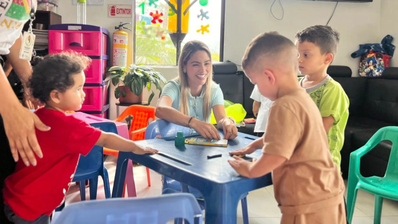 Sabaneta convoca a familias, docentes y cuidadores a dos jornadas de formación para fortalecer la protección de la niñez