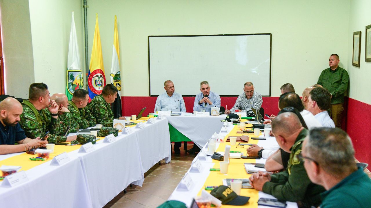¡Cazan a ‘Lobo’ y ‘Pimpón’! Ofrecen $100 millones por los nuevos jefes de las disidencias ¡Cazan a Lobo y Pimpon Ofrecen 100 millones por los nuevos jefes de las disidencias