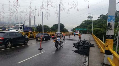 ¡Colapso Total! Medellín amanece congestionada y con múltiples vías estratégicas bloqueadas