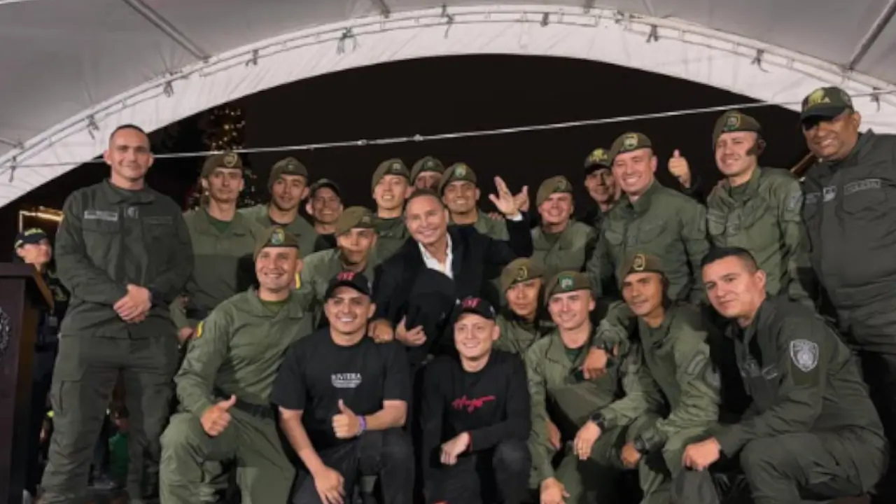 Así fue el agradecimiento de Giovanny Ayala con los hombres del Gaula que rescataron a su hijo