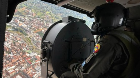 La FAC intensifica sobrevuelos en Antioquia para acompañar a los viajeros durante el puente festivo de Velitas