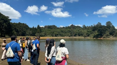 Miles de personas llegan al Parque Arví y los cerros de Medellín durante la temporada de vacaciones