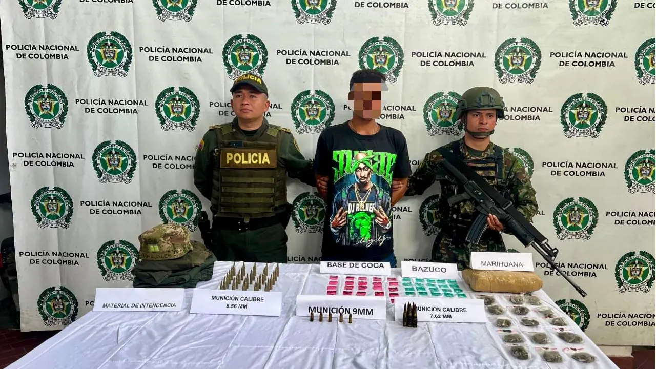 Tropas del Ejército descubren tres escondites con armas en zona rural de Támesis