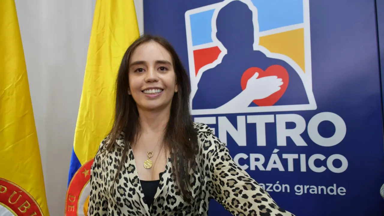 Amalia Salgado se lanza al Senado respaldada por el Centro Democrático