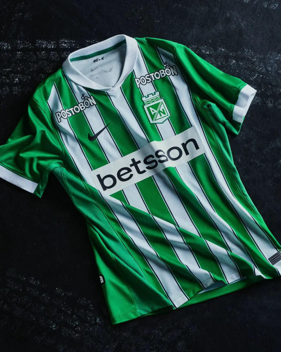 Atlético Nacional presenta su camiseta Home 2026 inspirada en el título de la Copa Libertadores 2016
