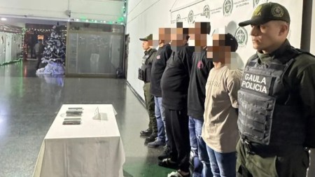 Capturan a cuatro que tenían de cabeza el centro de Medellín a punta de extorsiones en plena temporada