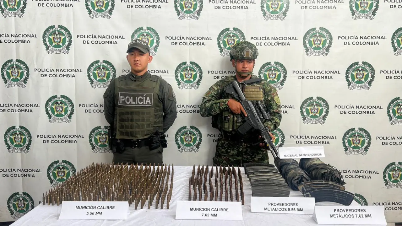 Encontraron caletas repletas de fusiles en las montañas de Támesis