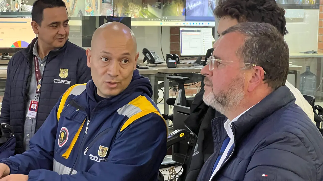 Aguacero en Rionegro afecta viviendas y locales mientras autoridades coordinan una respuesta en los puntos más críticos 2 Aguacero en Rionegro afecta viviendas