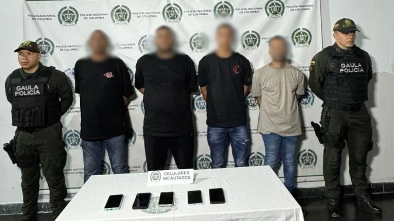 Capturan a cuatro que tenían de cabeza el centro de Medellín a punta de extorsiones en plena temporada 1 Capturan a cuatro que tenían de cabeza el centro de Medellín a punta de extorsiones en plena temporada