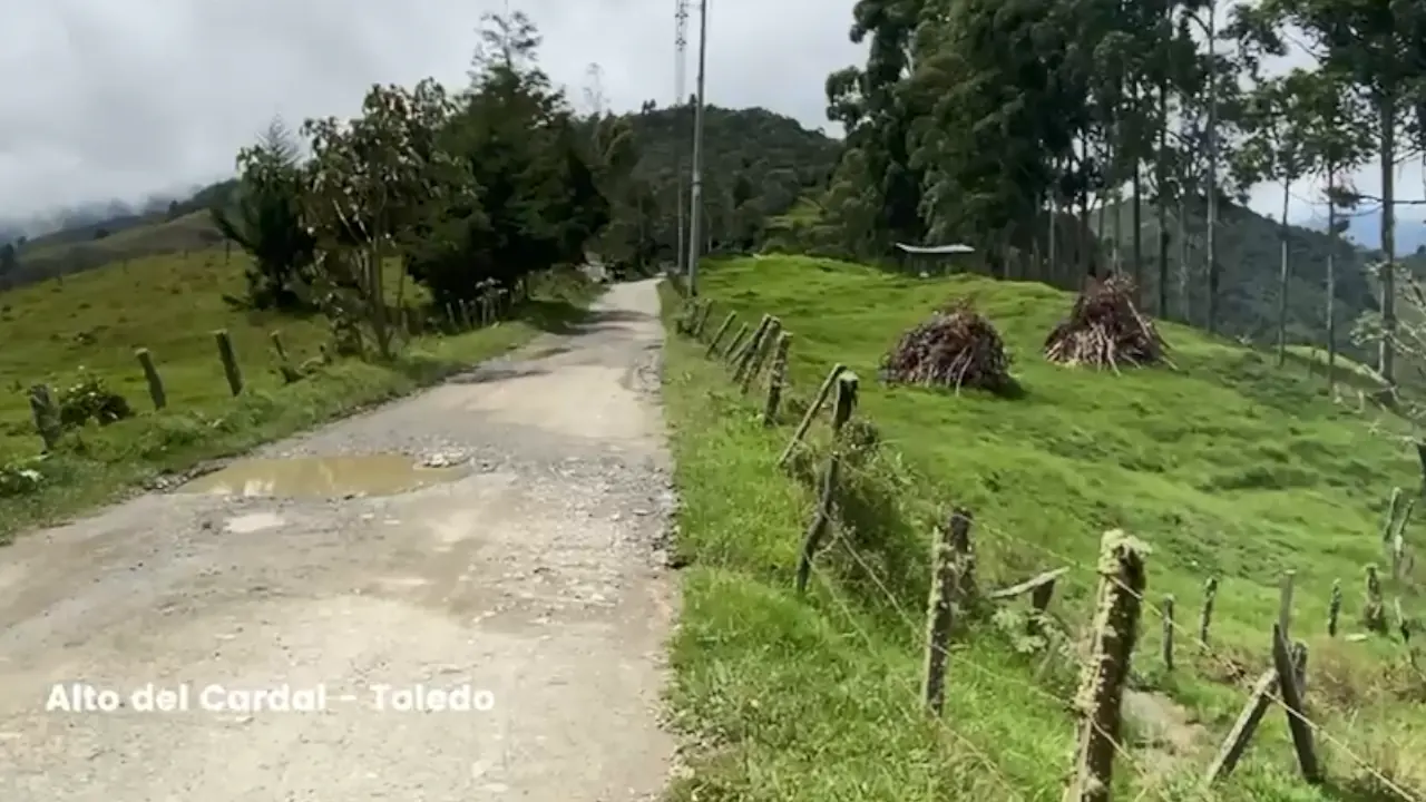 Gobernación de Antioquia anuncia adjudicación para pavimentar 537 kilómetros de vías en siete subregiones 2 Gobernación de Antioquia anuncia adjudicación para pavimentar 537 kilómetros de vías en siete subregiones