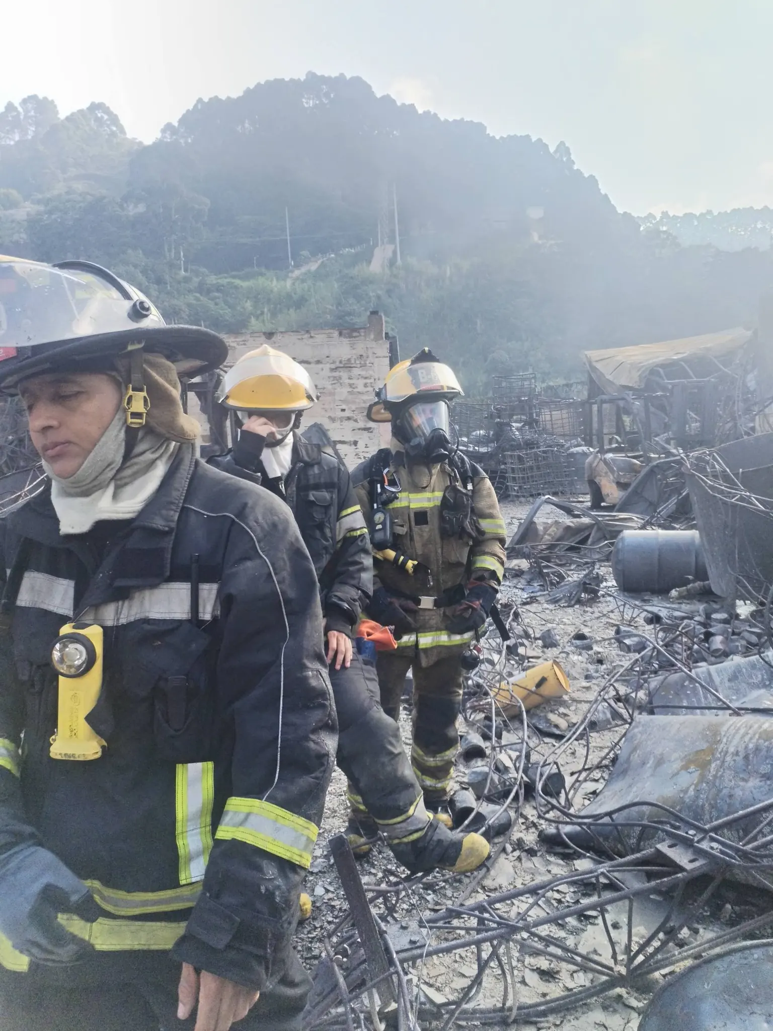 El rastro de destrucción que dejó el incendio en La Estrella