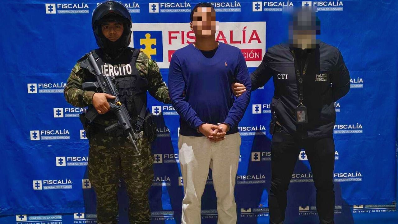 Cae en Medellín alias El Negro: el hombre que movía la droga del Clan del Golfo hacia EE. UU Cae en Medellin alias El Negro el hombre que movia la droga del Clan del Golfo hacia EE. UU