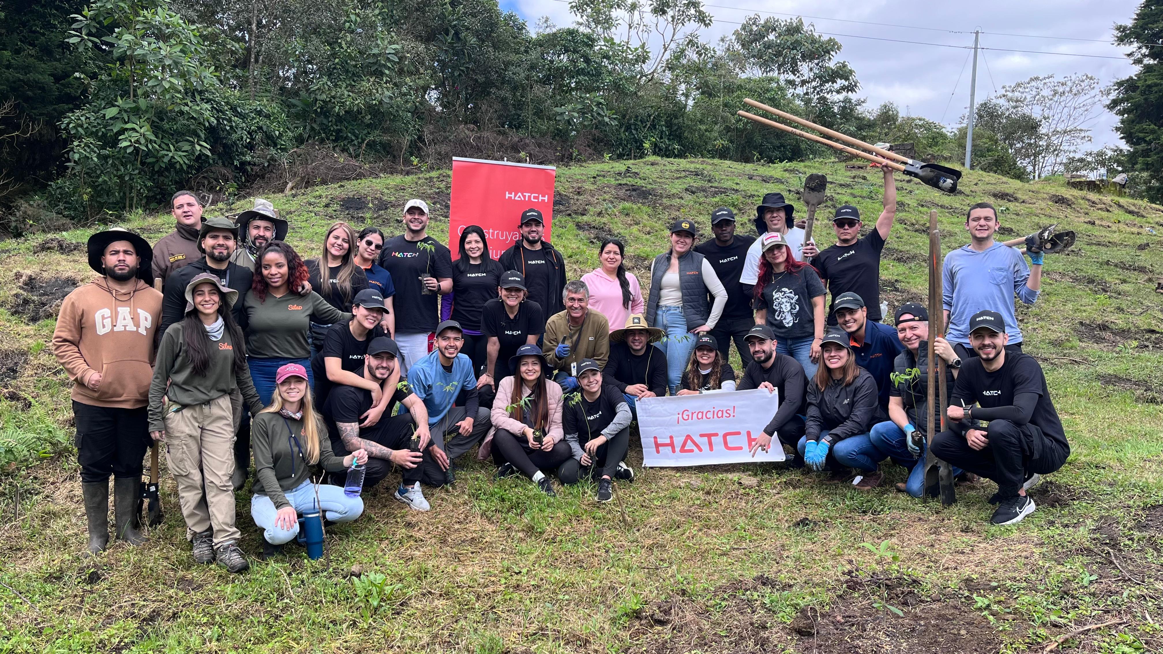 Sabaneta fortalece su pulmón verde: 300 nuevos árboles llegan a la Reserva La Romera