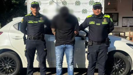 Ni cambiándole la placa se salvó: cae hombre que manejaba un carro hurtado en Castilla