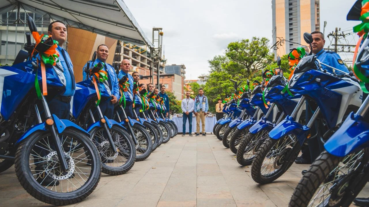 La dotación fue presentada durante la Rendición de Cuentas de Sabaneta e incluye vehículos para agentes de tránsito y el Hospital Venancio Díaz Díaz