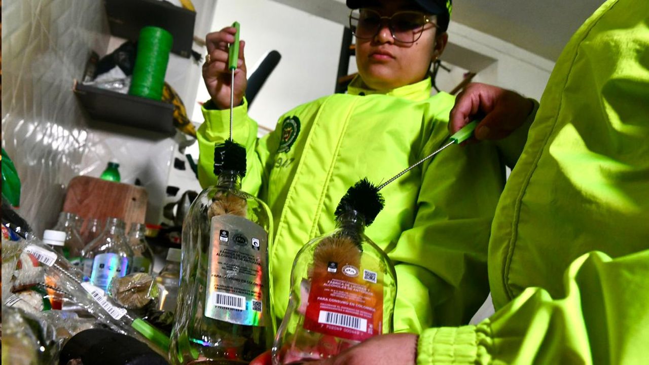 ¡Ojo con lo que toma Cae fabrica de licor chiviado que surtia a la Comuna 13 y el Centro