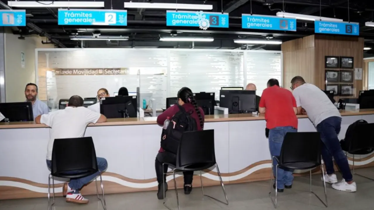 Estas son las tarifas de peaje, trámites y servicios de movilidad para 2026