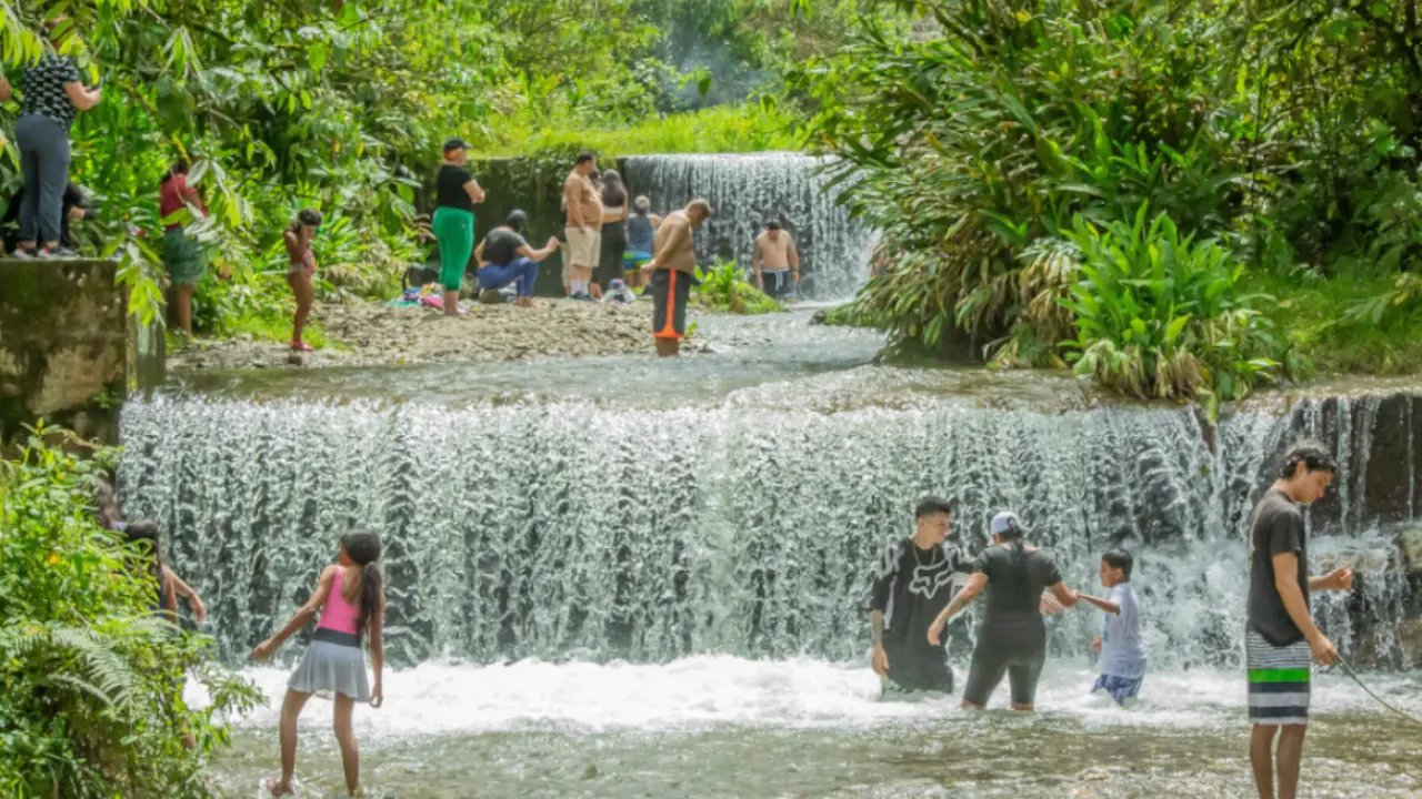 Este Puente de Reyes en Caldas se disfruta de la naturaleza cerca del nacimiento del río Medellín