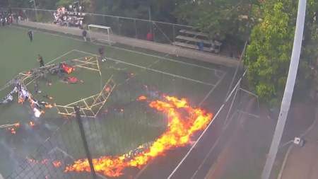 Globo de mecha cayó en el Polideportivo Sur de Envigado