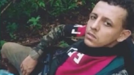 Gobernación ofrece recompensa por presunto responsable de la instalación de banderas del ELN en el Suroeste antioqueño