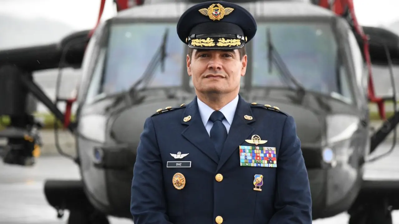 La Fuerza Aeroespacial Colombiana cambia de mando en Antioquia La Fuerza Aeroespacial Colombiana cambia de mando en Antioquia