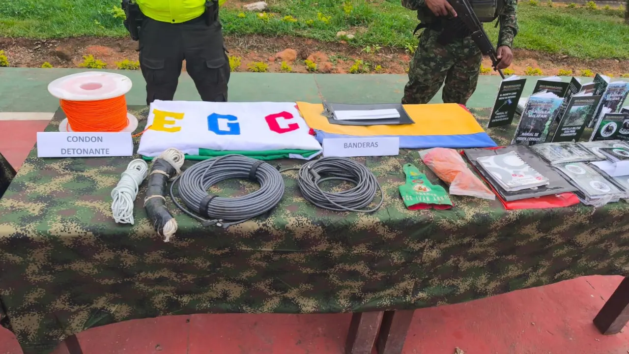 Ejército Nacional destruye campamento que sería del Clan del Golfo en Antioquia