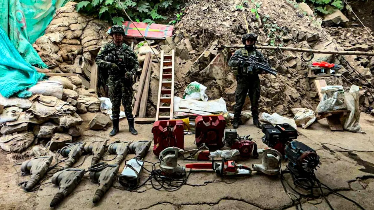 Ejército destruyó maquinaria usada para minería ilegal en Fredonia y Buriticá 2 Ejército destruyó maquinaria usada para minería ilegal en Fredonia y Buriticá