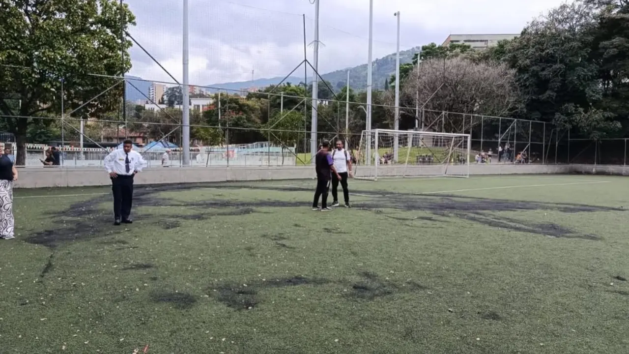 Globo de mecha cayó en el Polideportivo Sur de Envigado