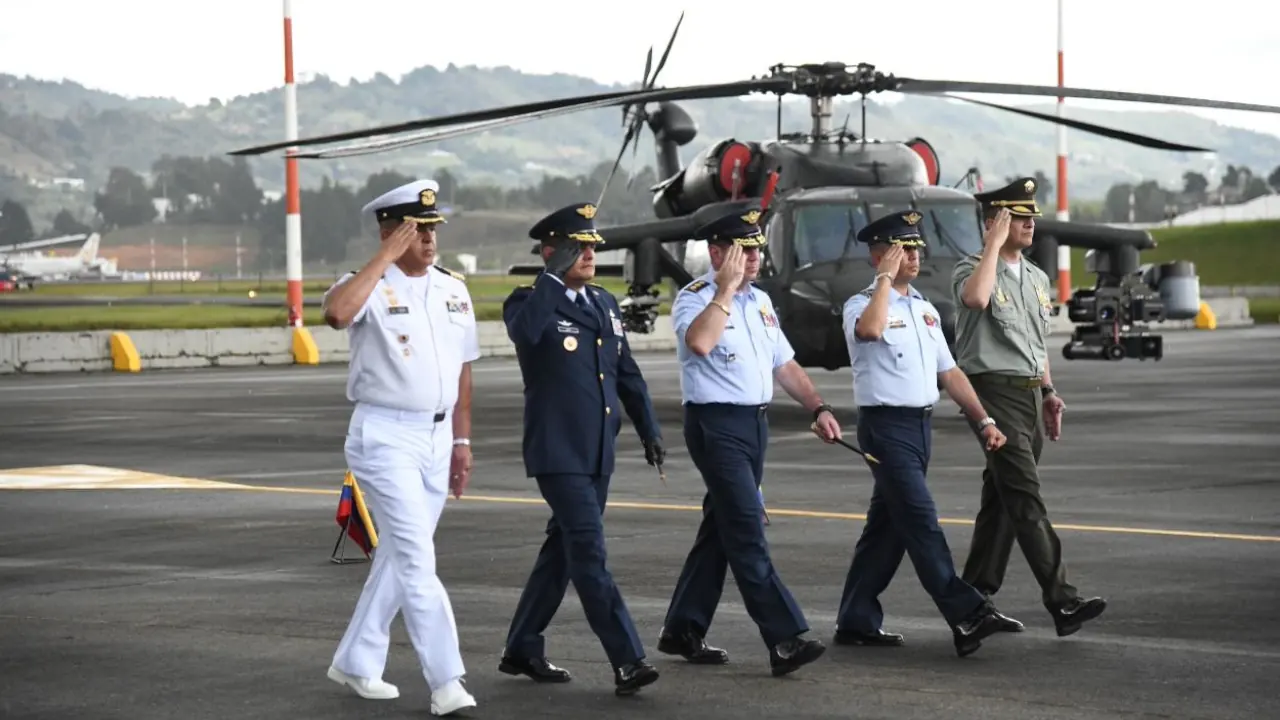 La Fuerza Aeroespacial Colombiana cambia de mando en Antioquia 2 La Fuerza Aeroespacial Colombiana cambia de mando en Antioquia