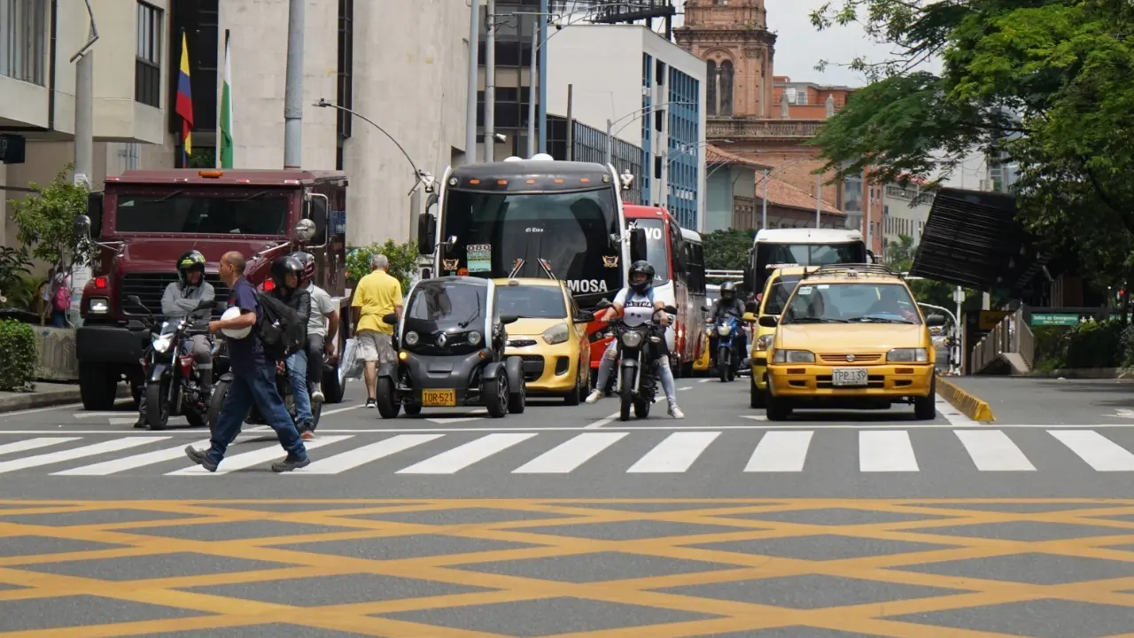Atención: entró en vigencia el nuevo modelo de fotomultas en Medellín