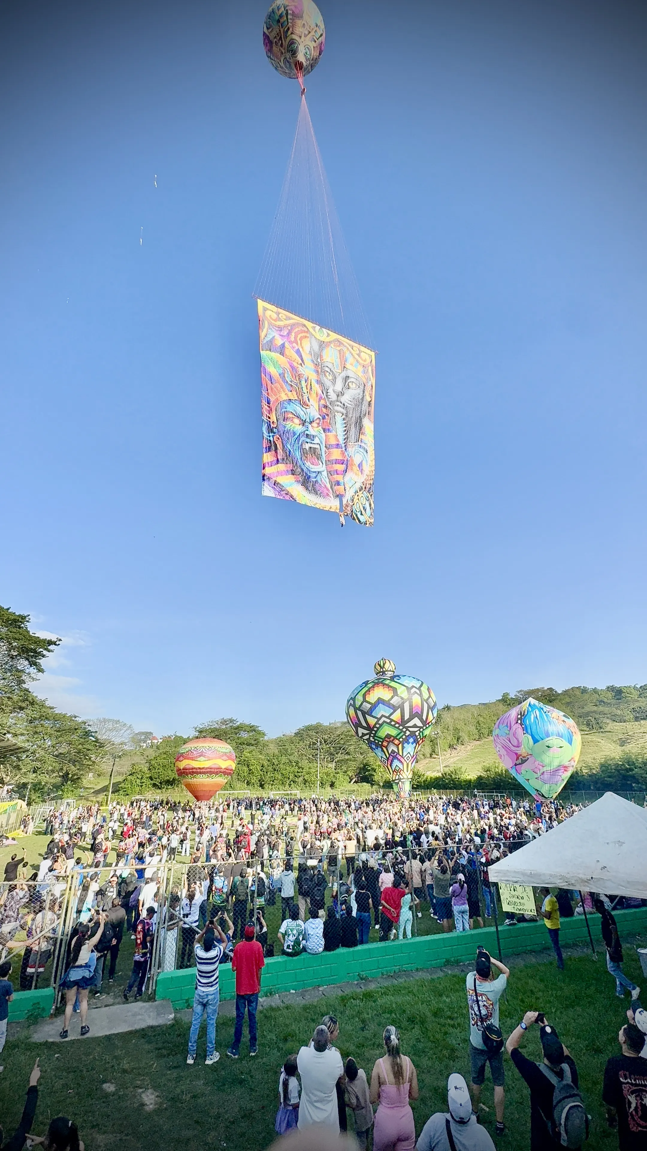 Realizan en La Pintada un festival internacional de globos