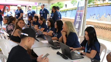 Medellín impulsa el emprendimiento con 25.000 acompañamientos en dos años CentrosDeEmprendimiento