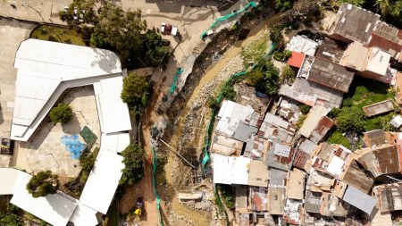 Medellín inicia 2026 con seis proyectos hidráulicos clave para proteger sus quebradas OBRAS