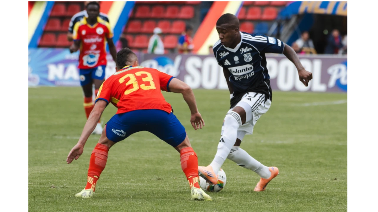 Medellín no fue poderoso en Pasto. El Rojo no tuvo argumentos para conseguir tres puntos en territorio volcánico 1 El Deportivo independiente Medellín cayó por la mínima en su debut liguero, en un partido cerrado que se definió desde el punto penal