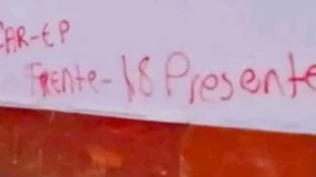 Pintaron las paredes con grafitis: disidencias desafían a los Gaitanistas en Ituango grafitis en ituango