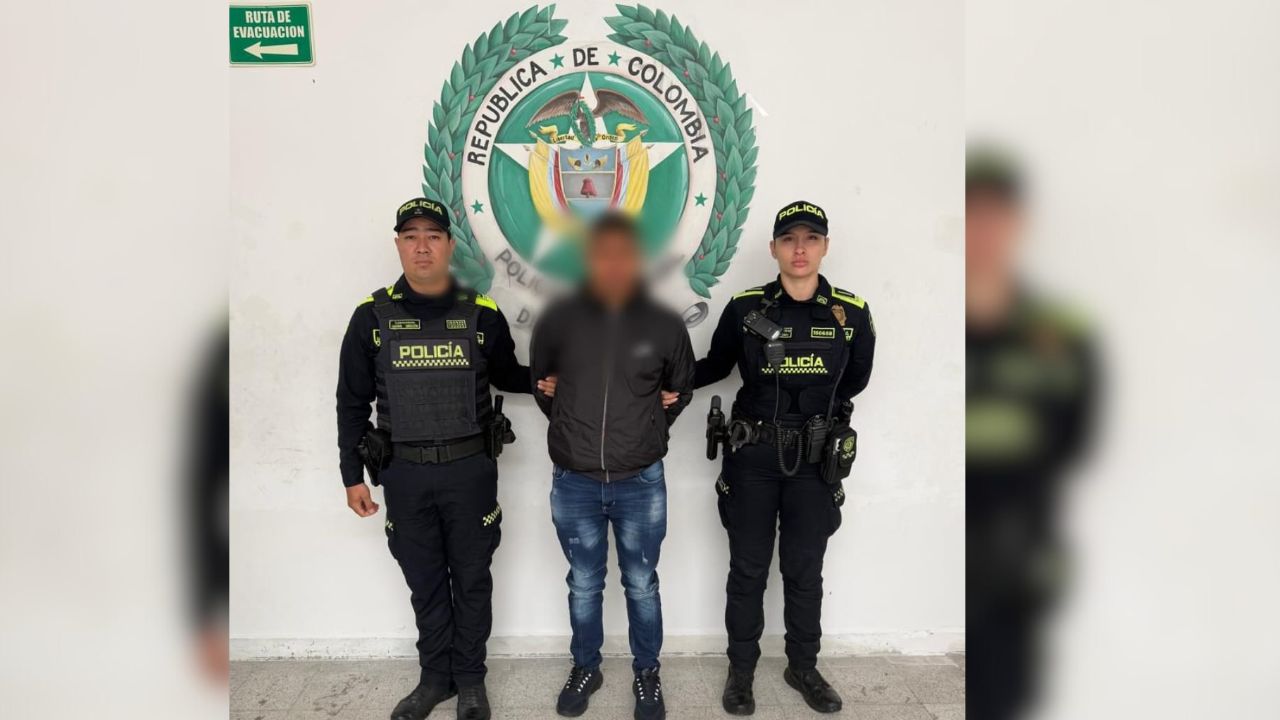 Hombre de 26 años capturado por presunto abuso sexual a su hijastra de 15 años en Medellín