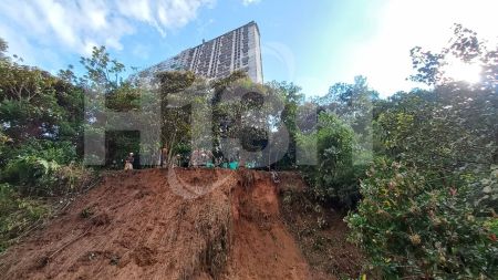 Deslizamiento de tierra generó alerta en la loma de San José, Sabaneta