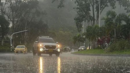 Así pronostica el SIATA las lluvias de esta tarde Fuertes lluvias afectan esta tarde diferentes sectores del Valle de Aburrá