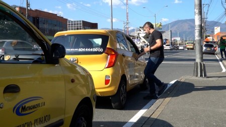 La Alcaldía ajustó los valores para taxi básico, eléctrico y de lujo, con base en un estudio técnico de costos