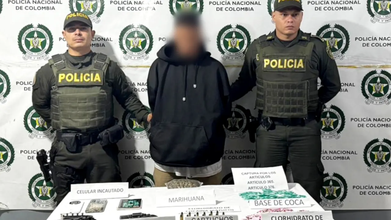Caen dos jóvenes en Betulia con armas y más de 500 dosis listas para la venta