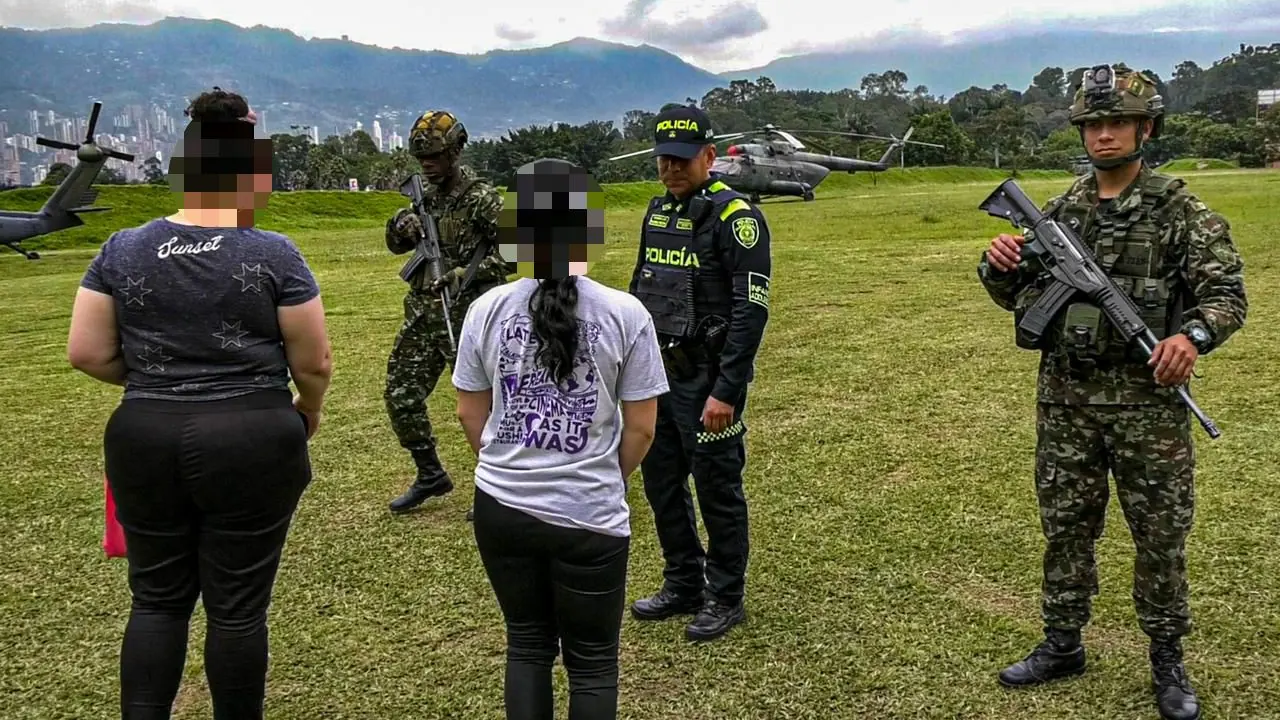 Tres presuntos guerrilleros se entregan al Ejército Nacional en Ituango y menor es recuperada