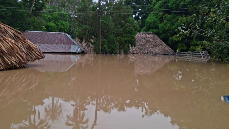 La represa El Caimán está al borde del colapso, 600 familias en alerta roja en San Pedro de Urabá Alerta roja en San Pedro de Urabá por riegos de colapso de la represa El Caimán