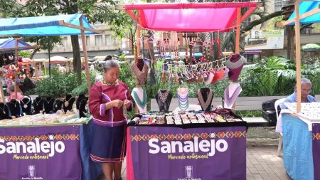 ¡Vuelve Sanalejo! El mercado artesanal más emblemático de Medellín regresa este fin de semana