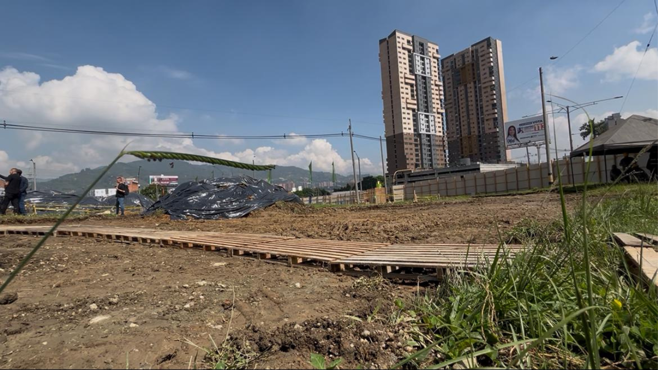 Inicio oficial del viaducto en el sur del valle de Aburrá