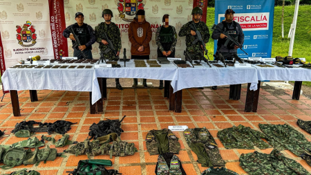 Golpe a las disidencias de las FARC: capturan a dos disidentes en San Andrés de Cuerquia con armas y explosivos