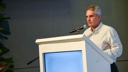 Gobernador insiste en aspersión con drones y asistencia militar para el norte de Antioquia