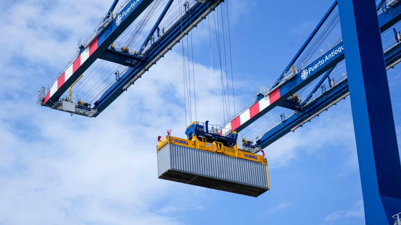 Puerto Antioquia entra en operación en el Urabá