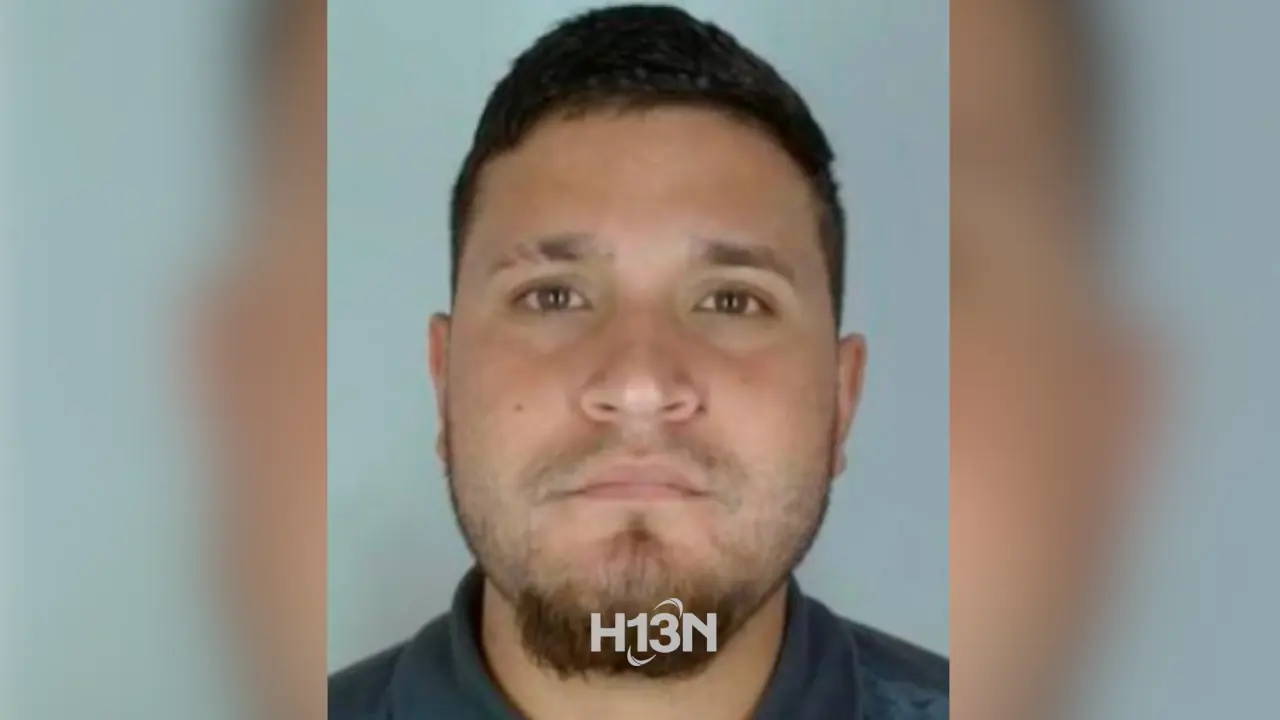 Sebastián Medina Ospina está en Medicina Legal de Medellín Sebastián Medina Ospina está en Medicina Legal de Medellín
