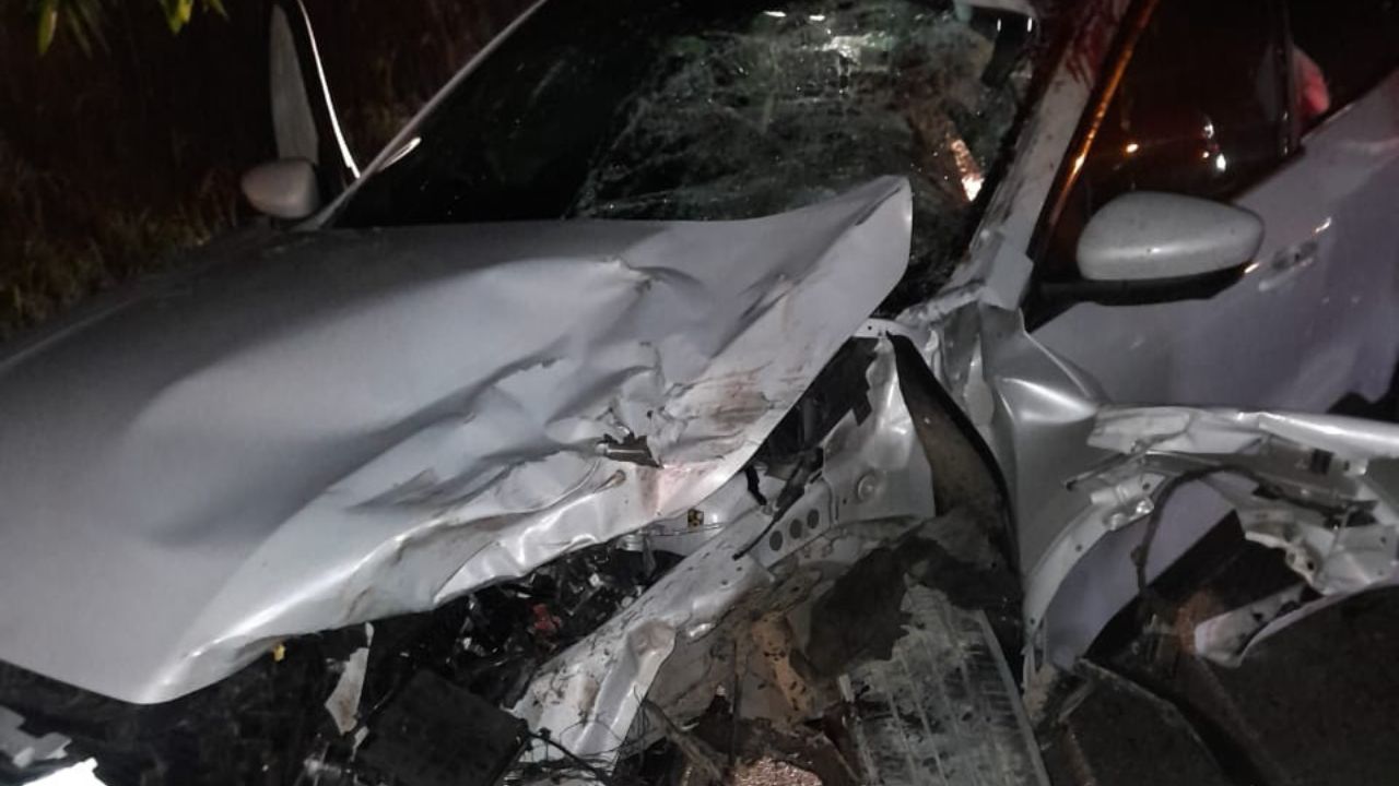 Chocó de frente con un carro, motociclista murió en la vía Caucasia y Medellín choque en caucasia